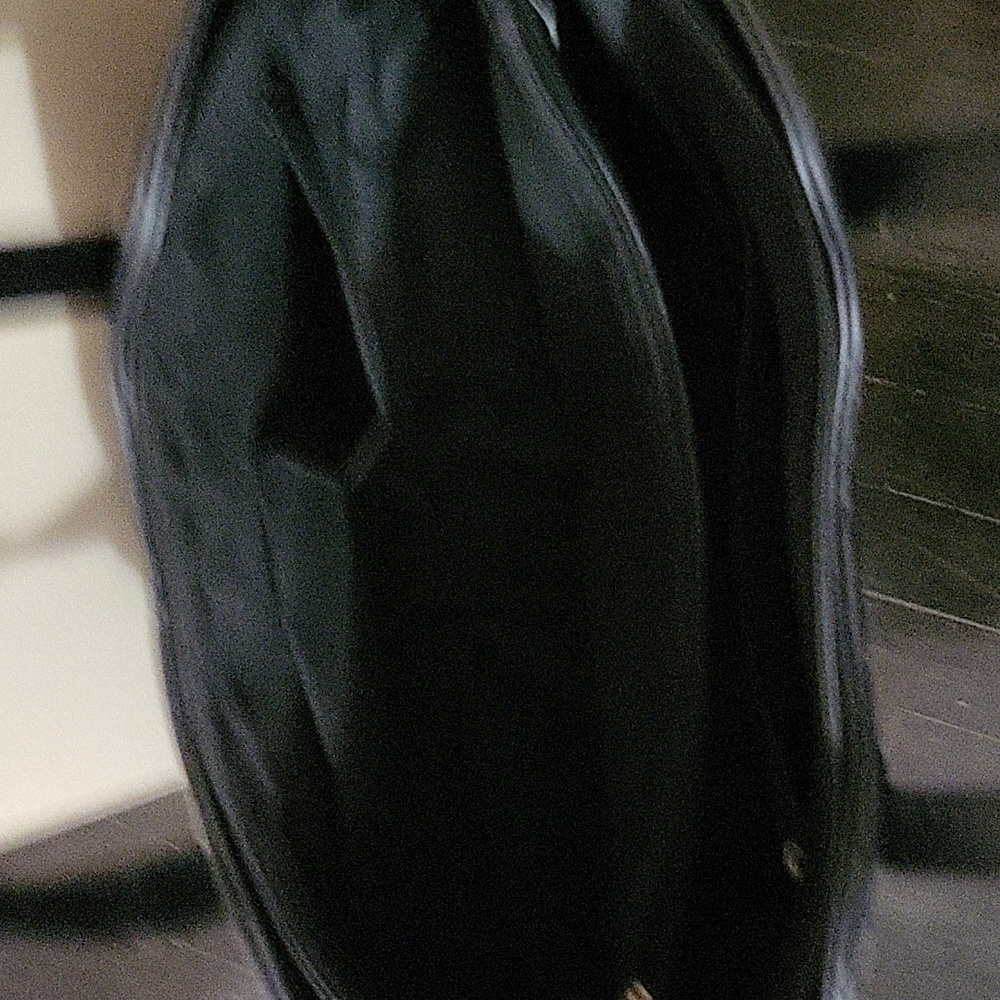 Purse - Picture 4 of 4